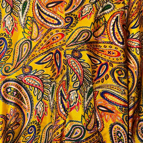 Ralph Lauren Asymmetrical Midi Skirt, Size 2 100% Silk - Picture 4 of 4